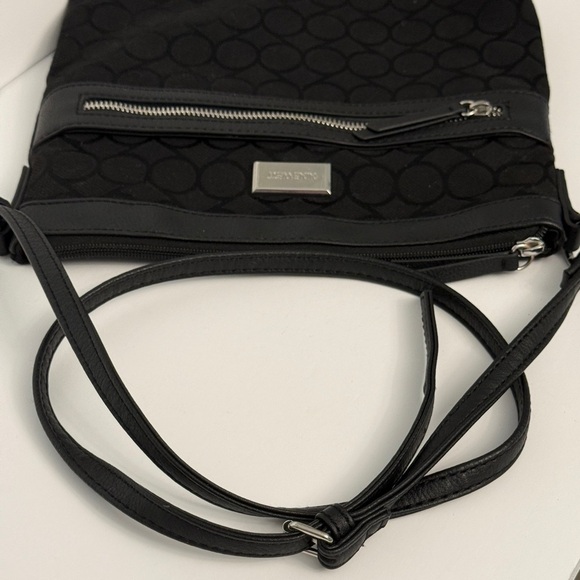 Nine West Coralia Black Crossbody Handbag - Picture 8 of 11